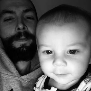 Meet your Posher, Troy